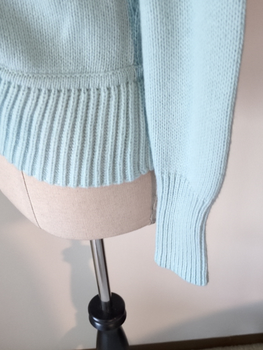 Talbots Cardigan - Picture 6 of 10